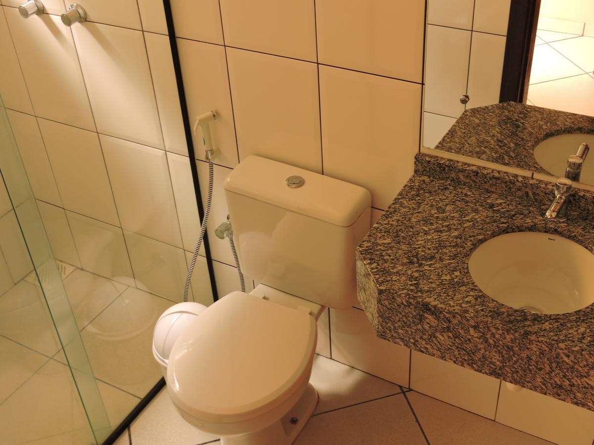 Quarto Triplo Básico
